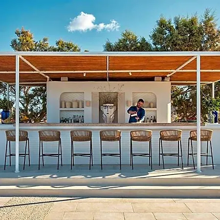 Hotel Cosme, A Luxury Collection Resort,