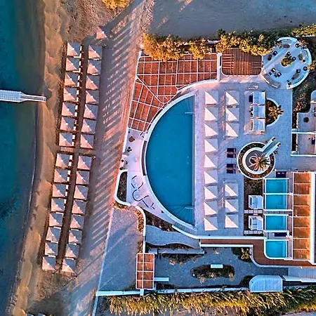 Cosme, A Luxury Collection Resort,